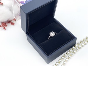 cutom color jewelry  box with flower from China factory